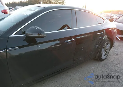 2019 Audi A5 45 Premium z USA, uszkodzony, nr VIN WAUANCF53KA063212